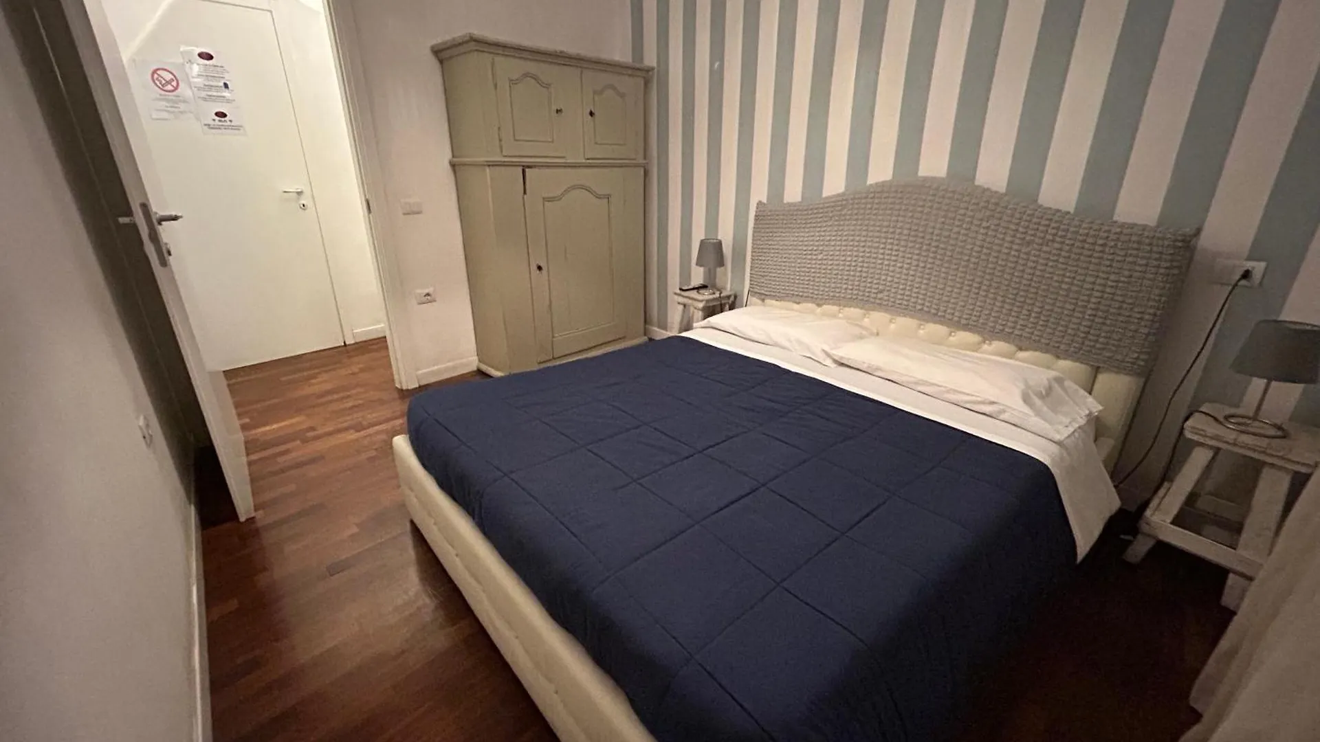 Allegra Toscana - Affittacamere Guest House Arezzo 2*,  Itália